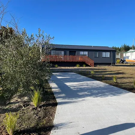 Little Whio Villa Turangi Exterior photo